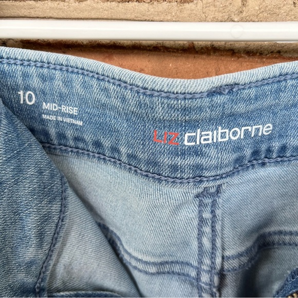 Liz Claiborne size 10 wide leg shorts/Culottes - Picture 7 of 9